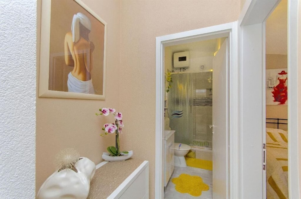 Apartments Nives