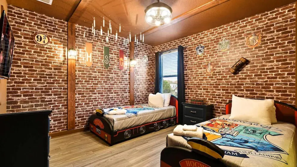 Opulent Villa: Heated Pool, Theater, Game Room