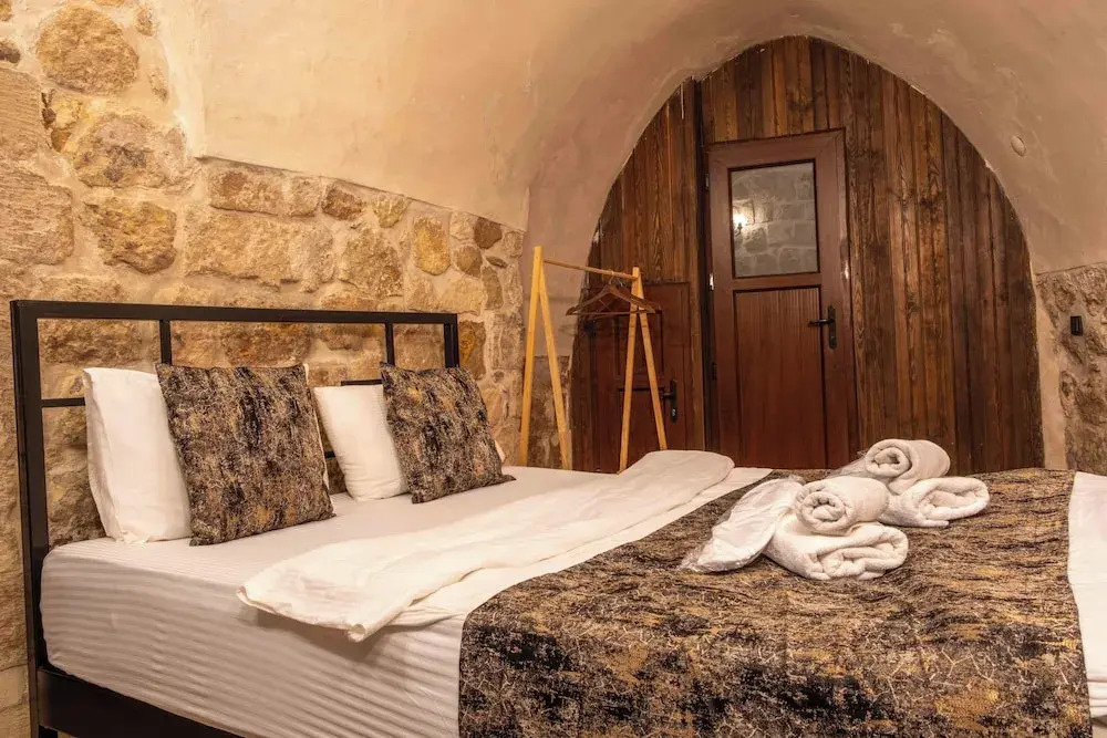 Kadim Otel