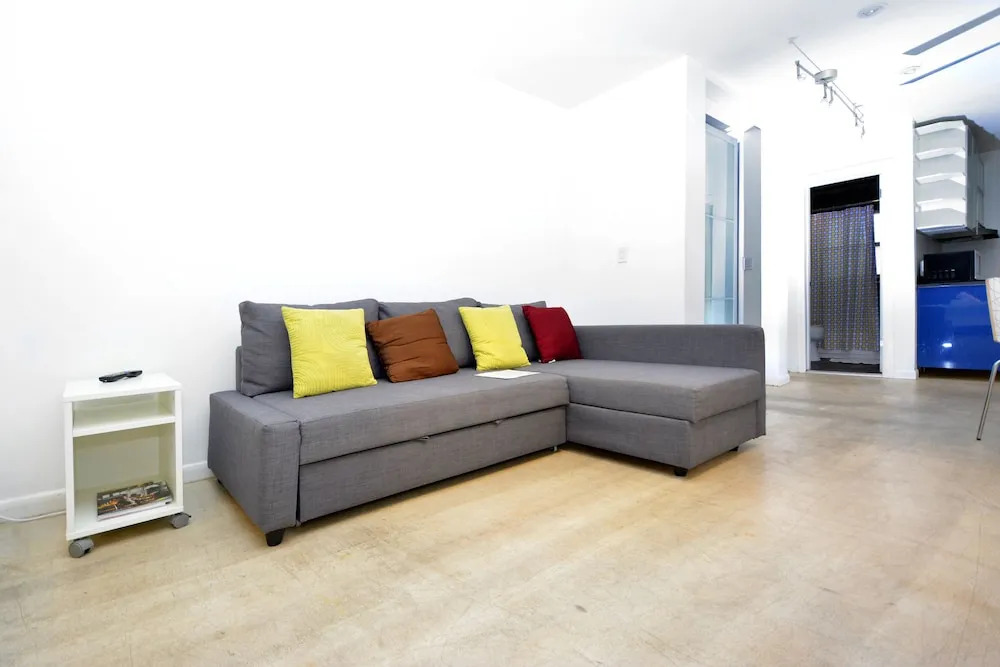 Barbizon on Ocean Drive Apartments