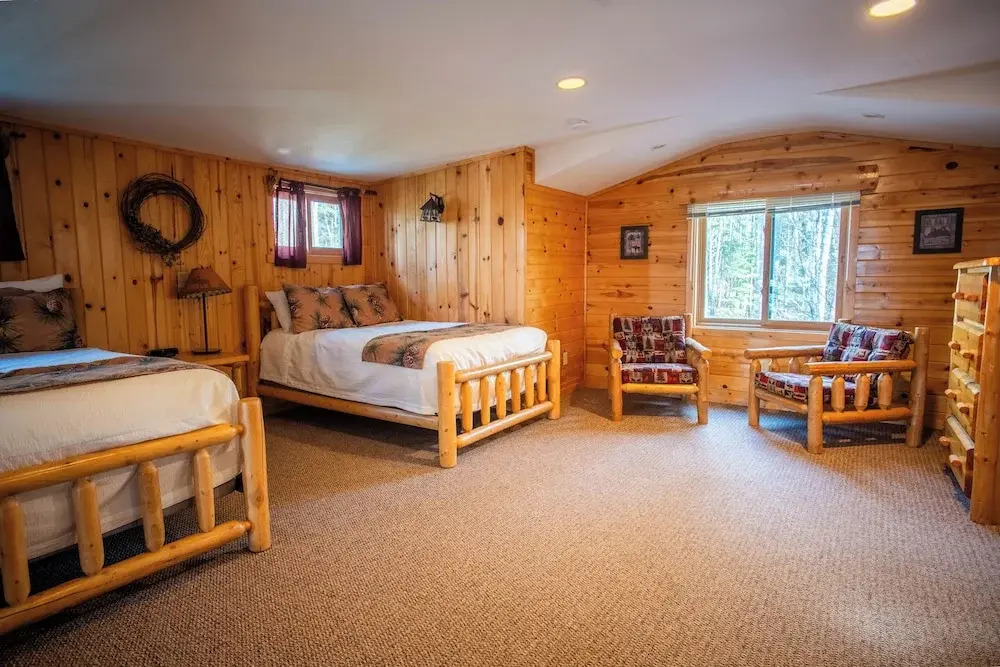 Timber Bay Lodge and Houseboats