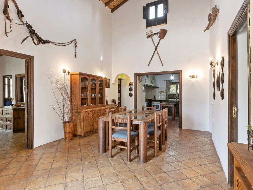Cottage in Antequera with Pool near El Torcal