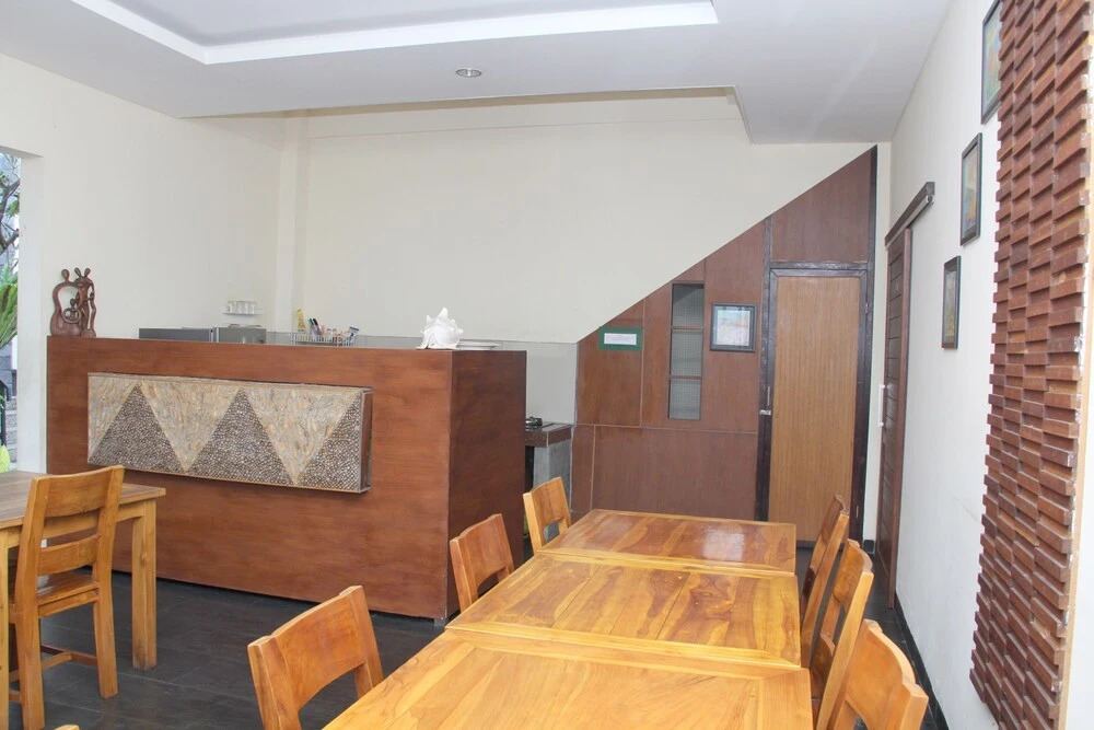 Airy Kuta Dewi Sartika Gang Nusa Indah 30 Bali