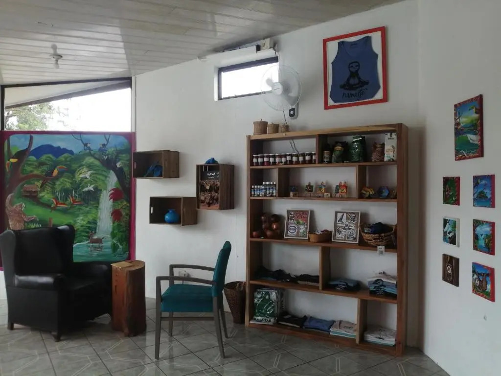 Cabinas Cahuita