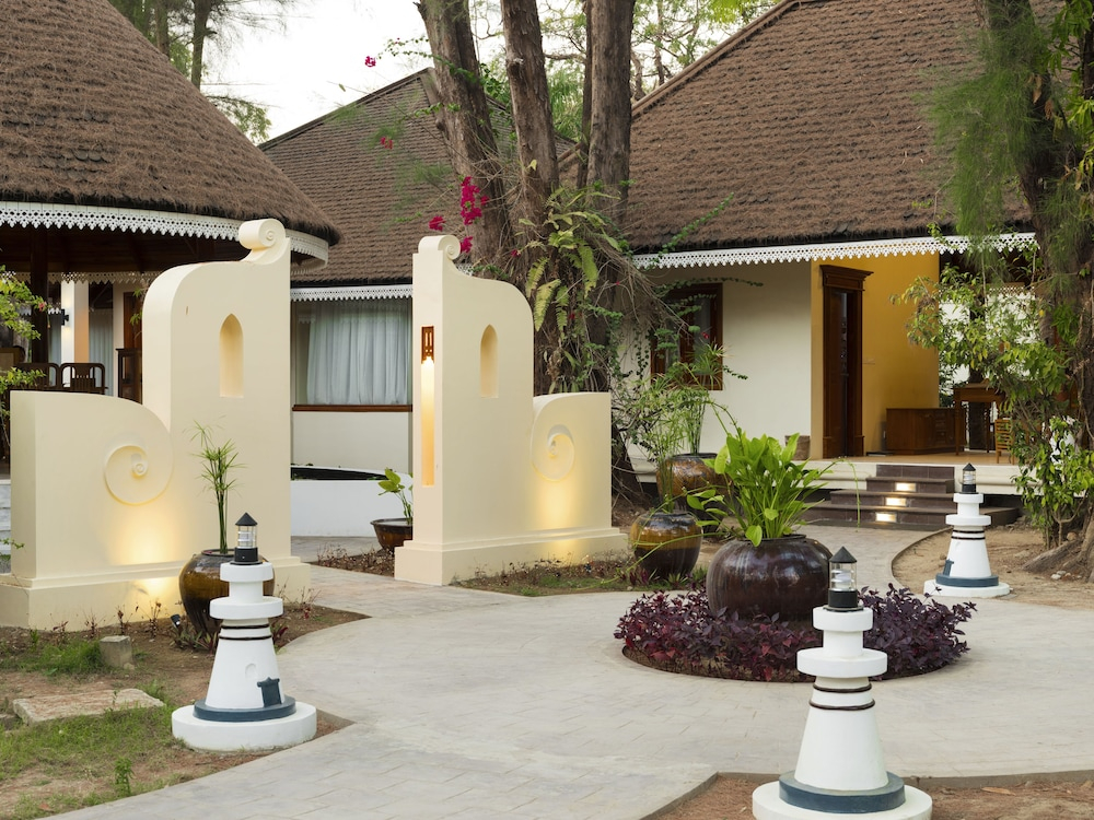 Thande Beach Hotel (Ngapali)