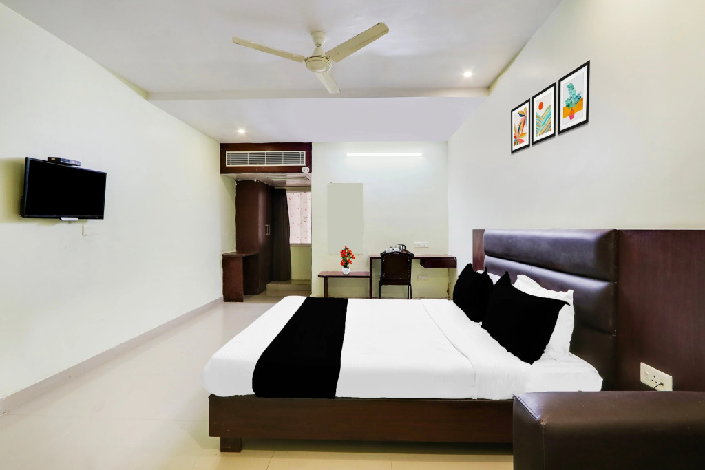 Townhouse Dwarka Nagar Near Ramatalkies
