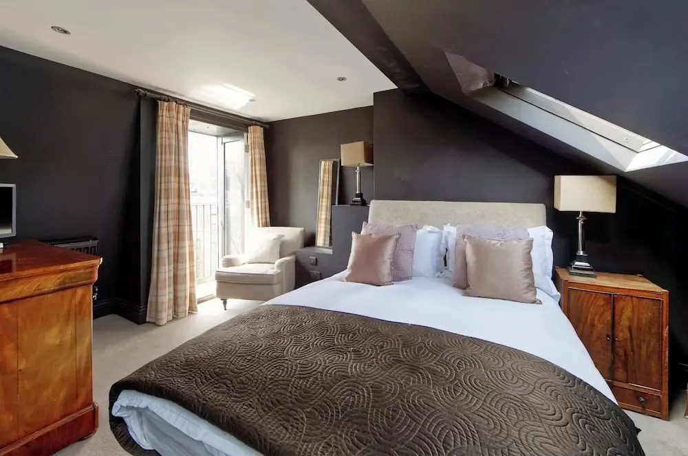 Stunning 3 bed Home With Garden - Wandsworth
