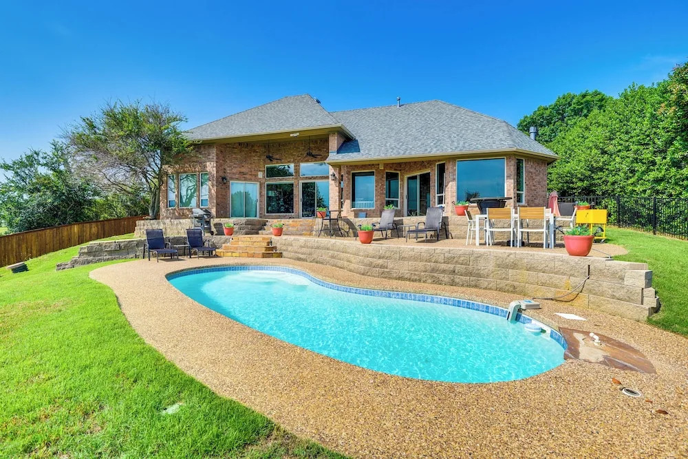 Poolside Fun! Private Lakefront Little Elm Escape