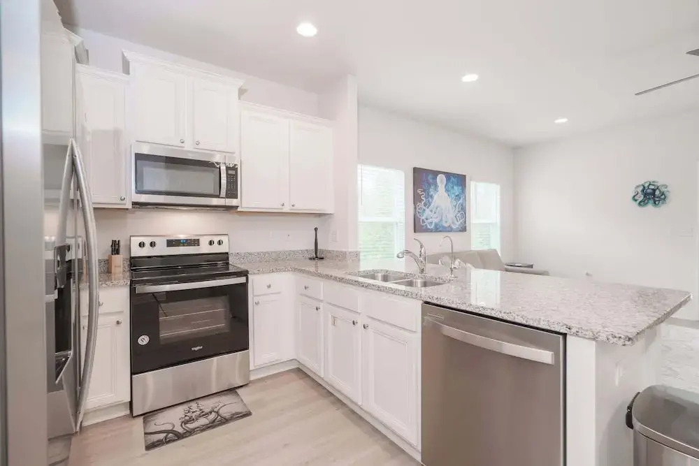 Beach Getaway Community Amenities!