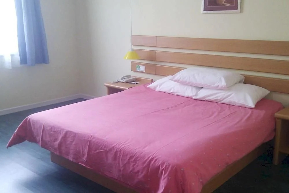 Home Inn-datong Hualin Xintiandi Branch