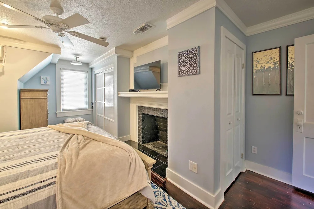Private Pet-friendly Retreat w/ Pool, Near Oaklawn