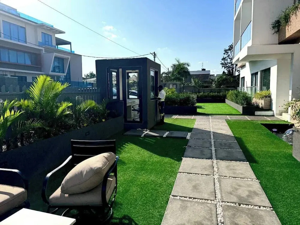 CozyDeluxe Studio Apt in East Legon