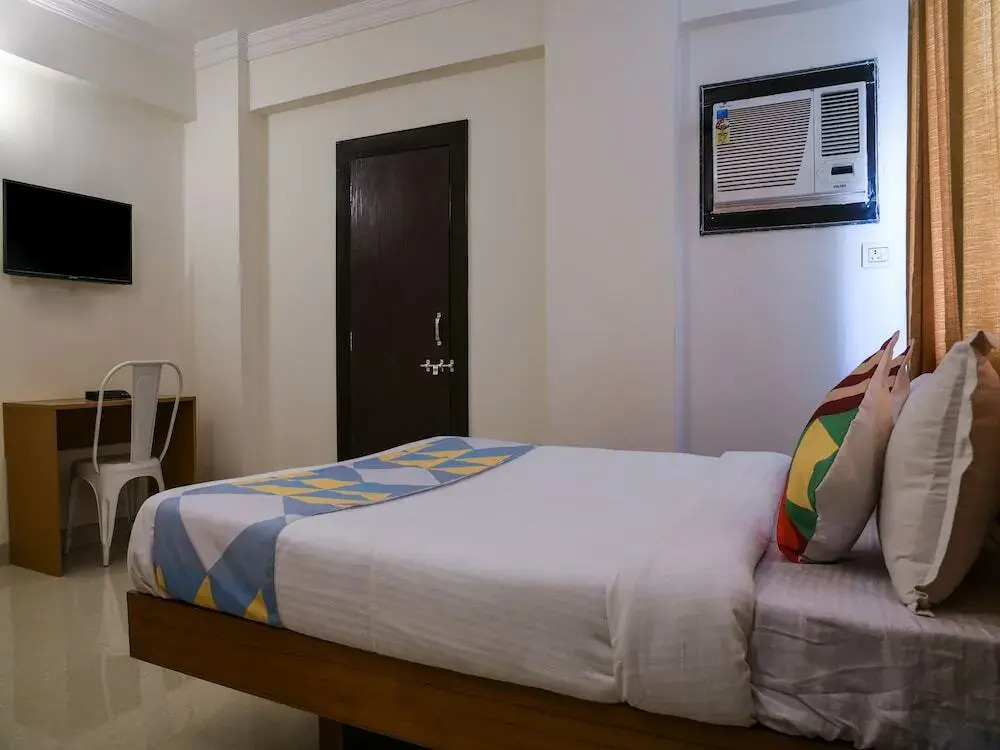 Amar Kunj Apartment by OYO Rooms