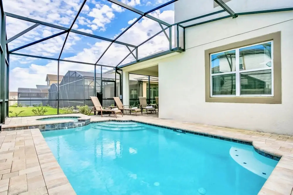 7BR Luxury Home With Hot Tub Private Pool BBQ