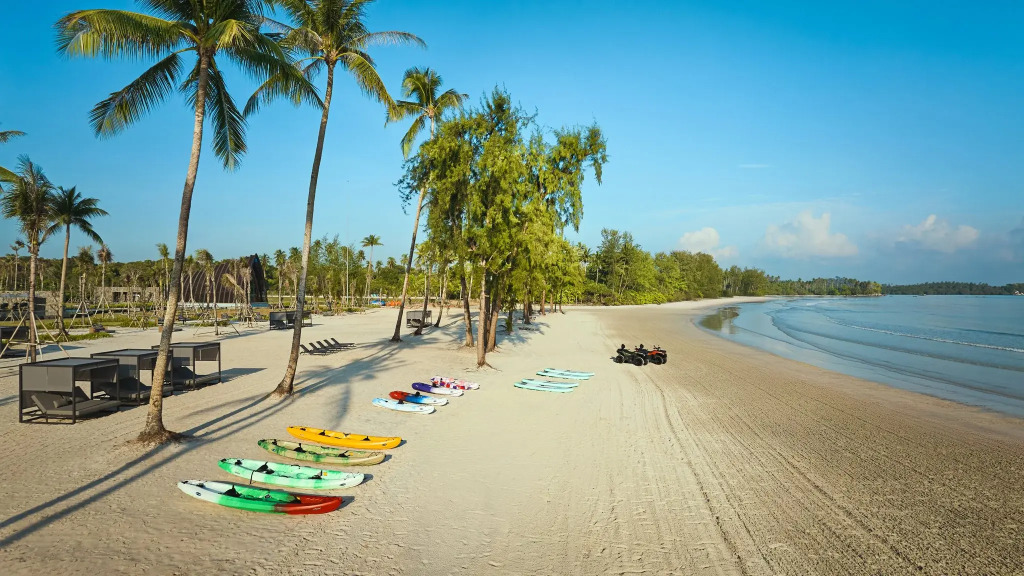 Hotel Indigo Bintan Lagoi Beach by IHG