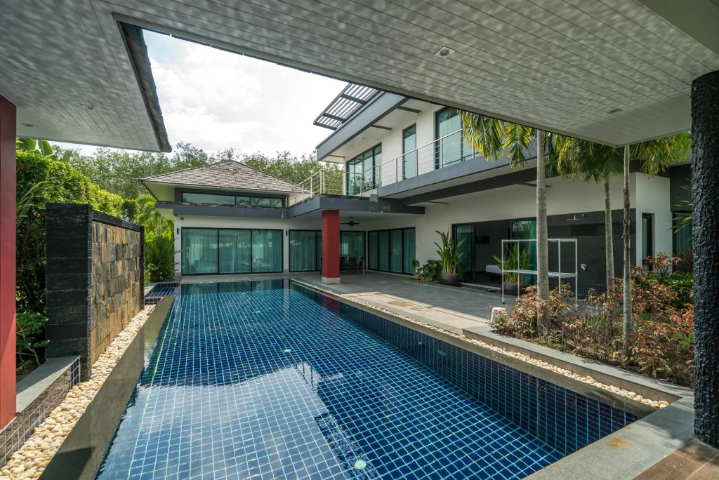 Diamond 273 - Modern 4 bedroom private pool in Bangtao
