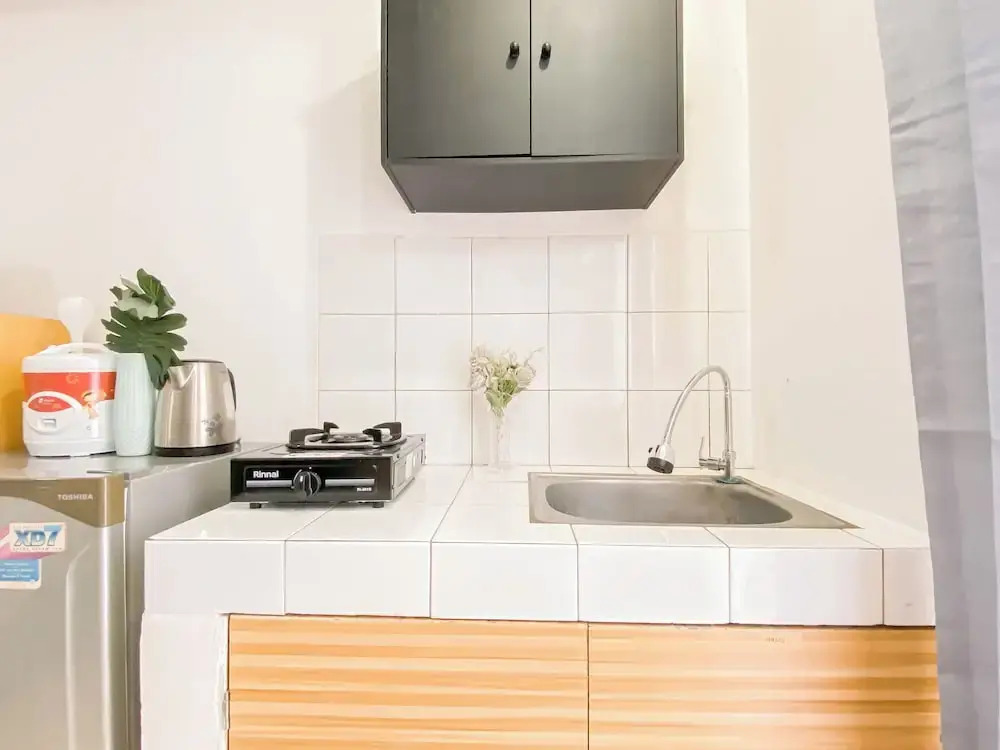 Basic Studio Near Station At Margonda Residence 2 Apartment