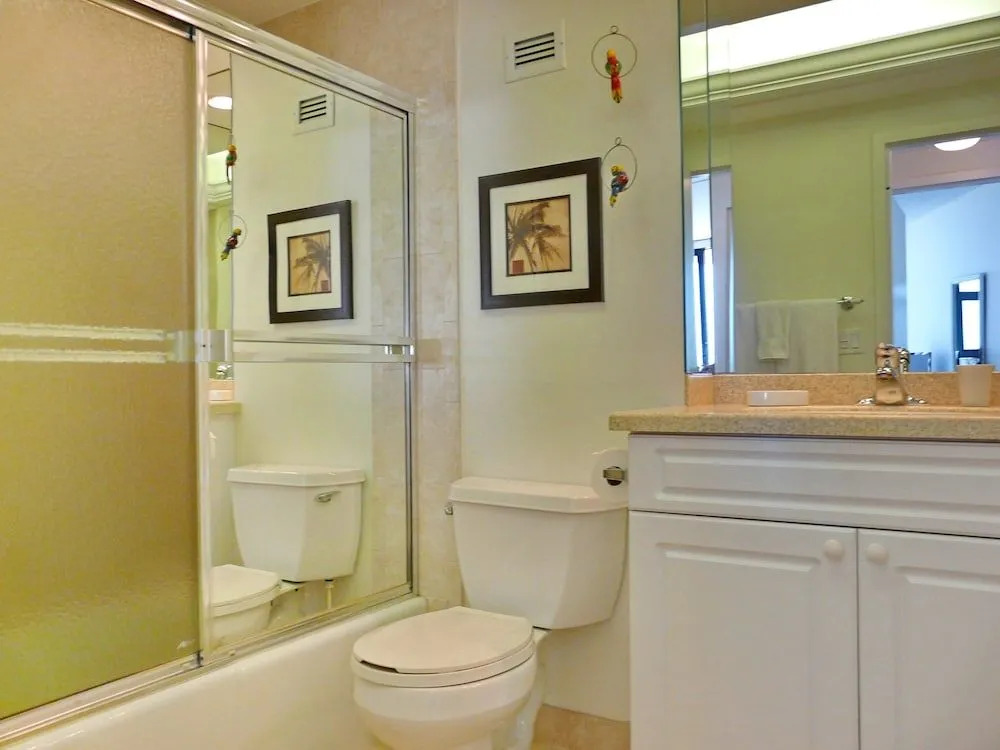 Beachfront Condo With Views of Beach and Spacious Pool