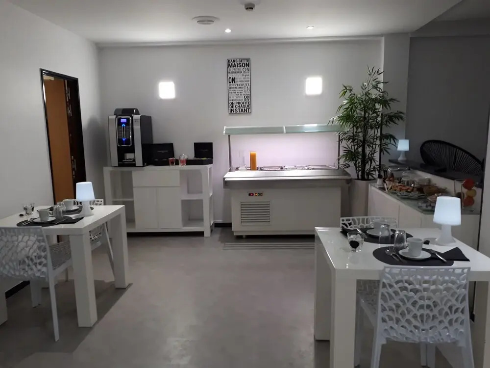 Le President Hotel