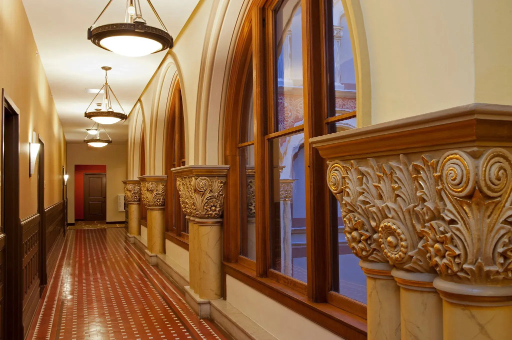 Hilton Garden Inn Milwaukee Downtown