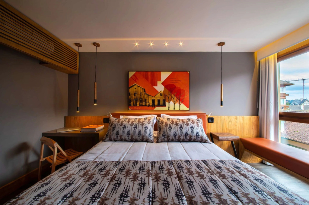 Wood Hotel