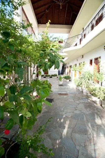 Asterias Studios Finikounda