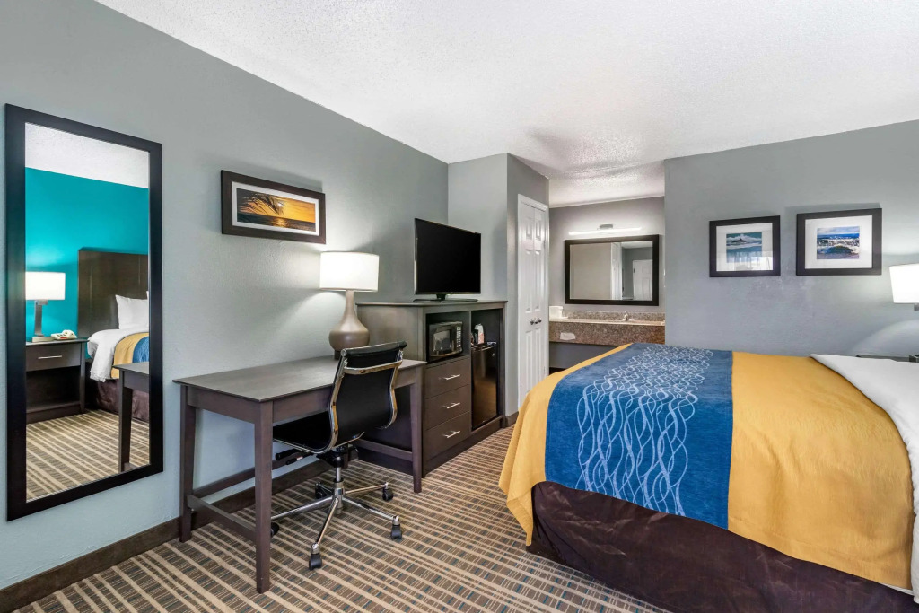 Comfort Inn Sun City Center - Ruskin - Tampa South