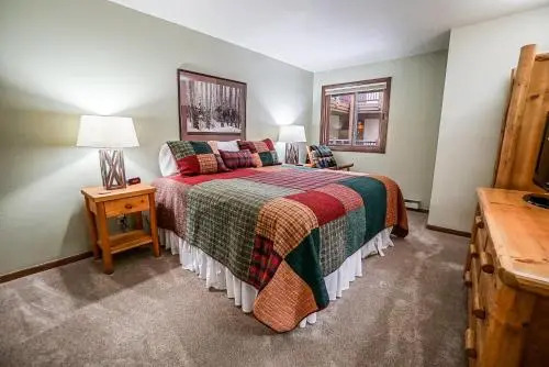 Park Place 102C