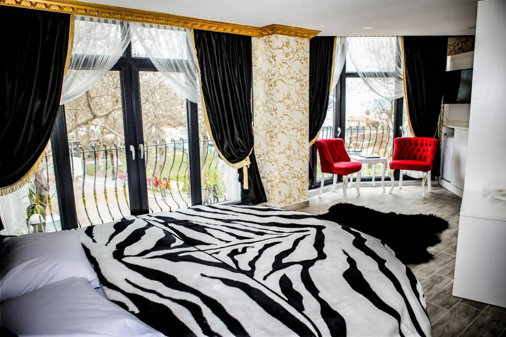 Erdek Hadrian Otel
