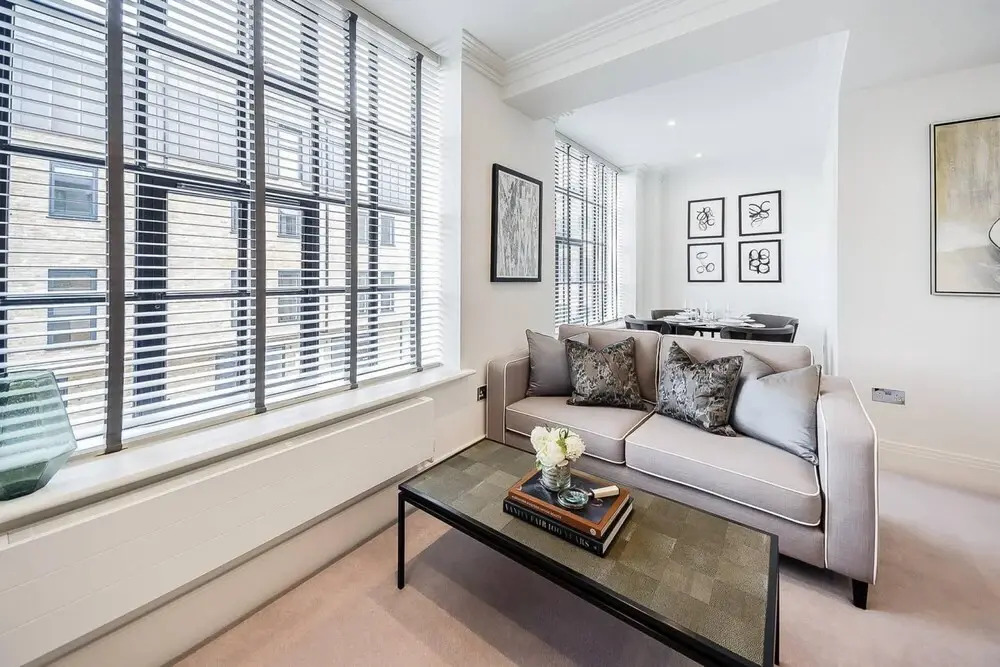 Classy 2 Bedroom Apartment By The Thames