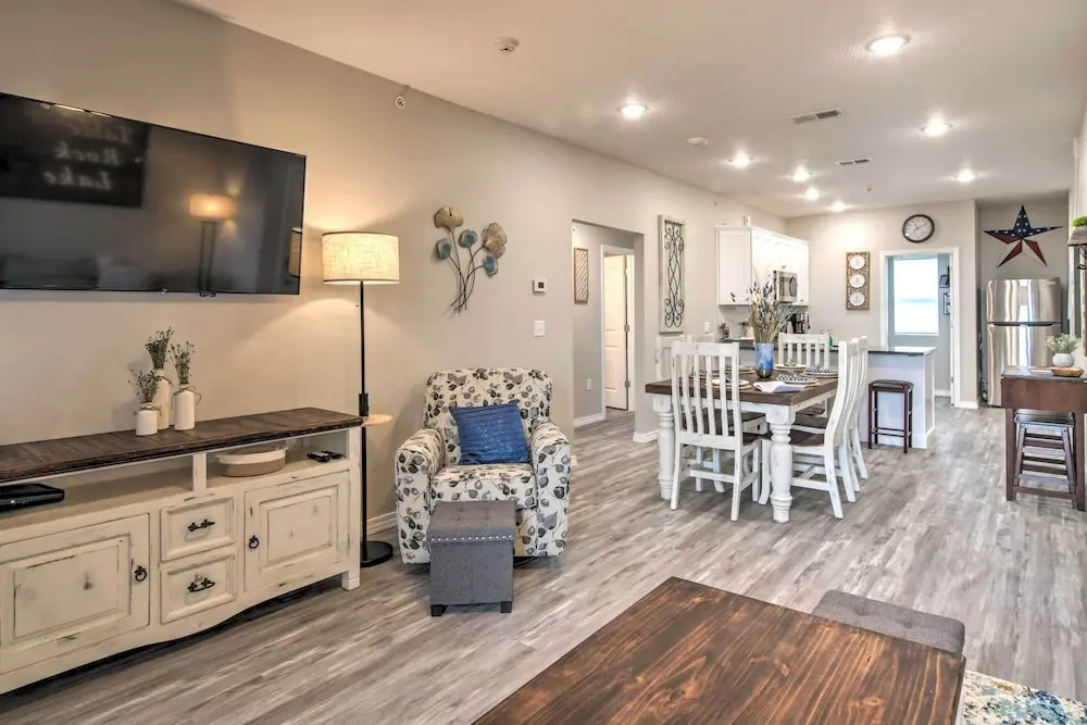 Branson Getaway w/ Game Room: Family Friendly!
