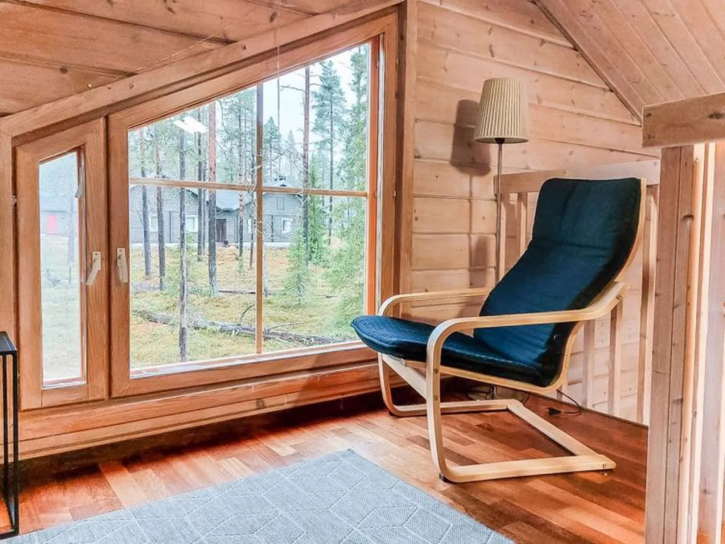 Ylläs iisakki as. 10 b