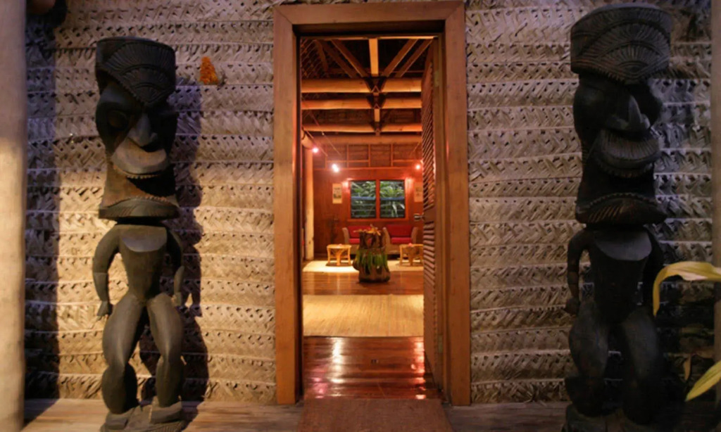Fafa Island Resort