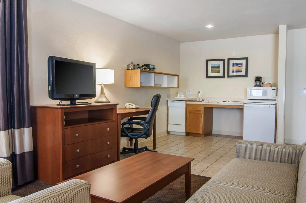 Country Inn & Suites by Radisson, Bend, OR