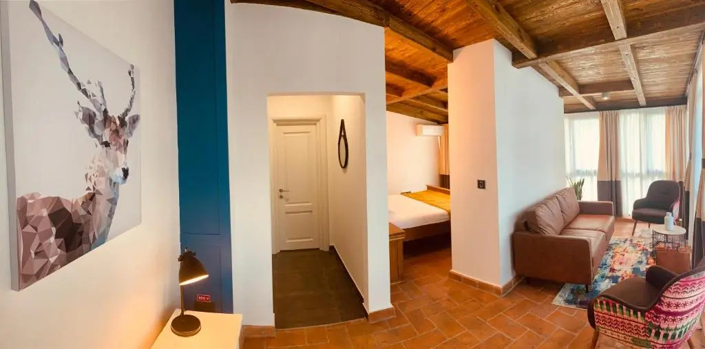 KABAN BOUTIQUE HOTEL - 5Star Central Villa in Vatra Dornei