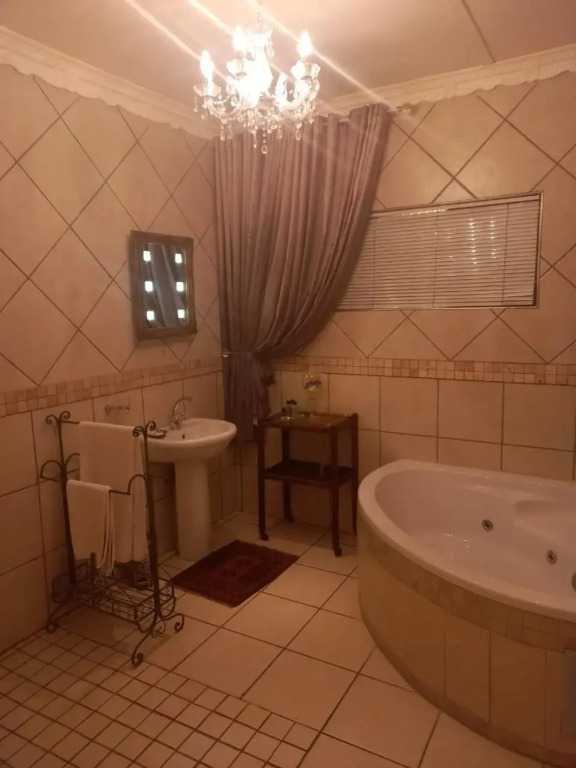 Michael-Angelo guest house