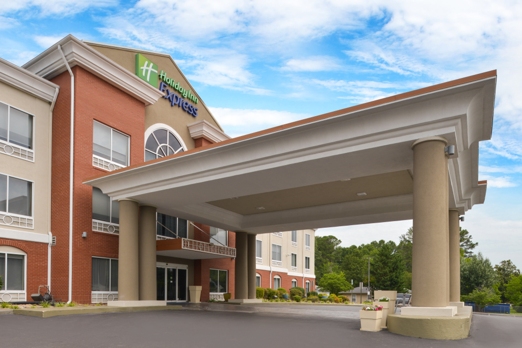 Holiday Inn Express & Suites Chattanooga - East Ridge by IHG