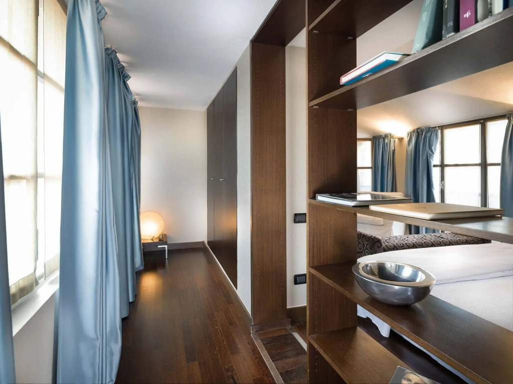 Town House 12