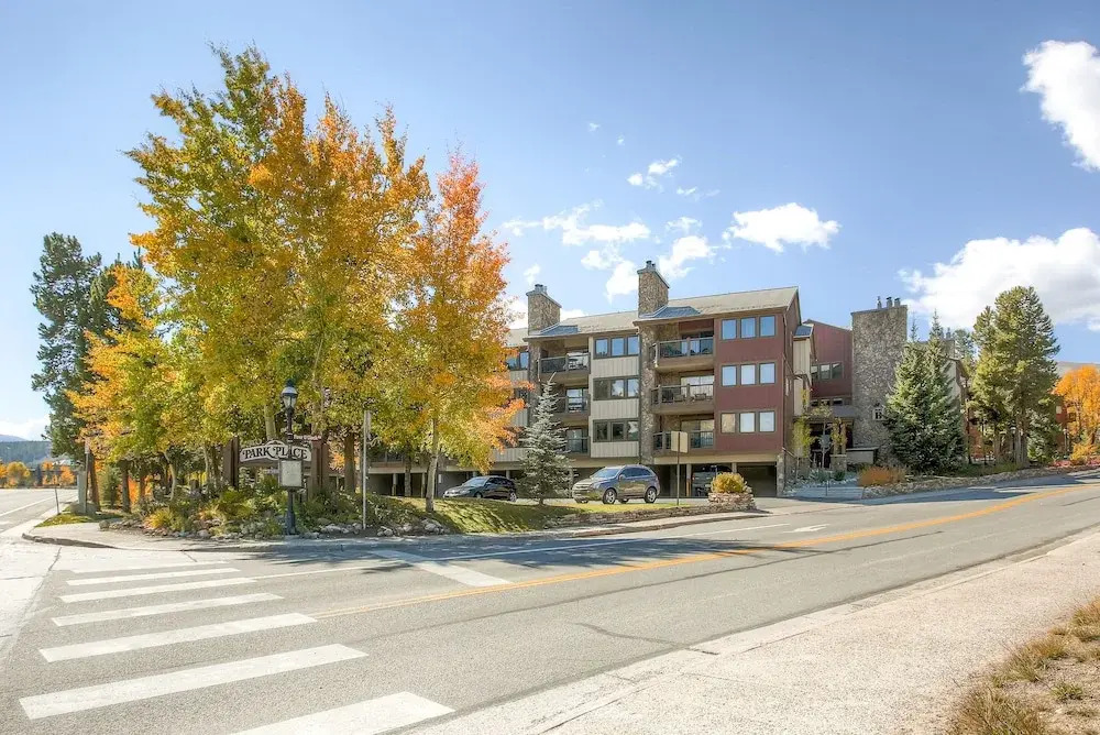 Park Place Condominiums by Ski Country Resorts