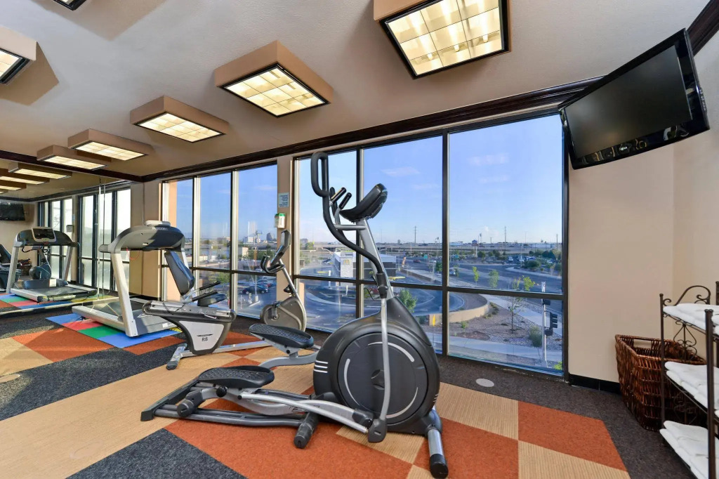 Holiday Inn Express & Suites - Albuquerque East by IHG