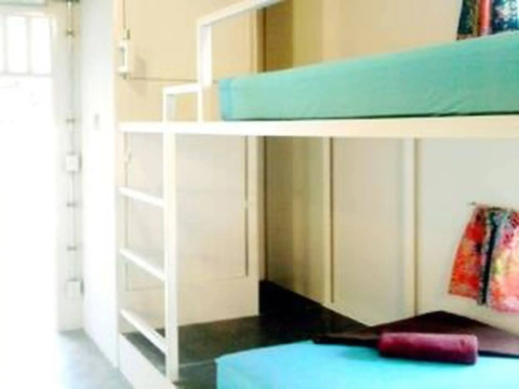 Glur Hostel