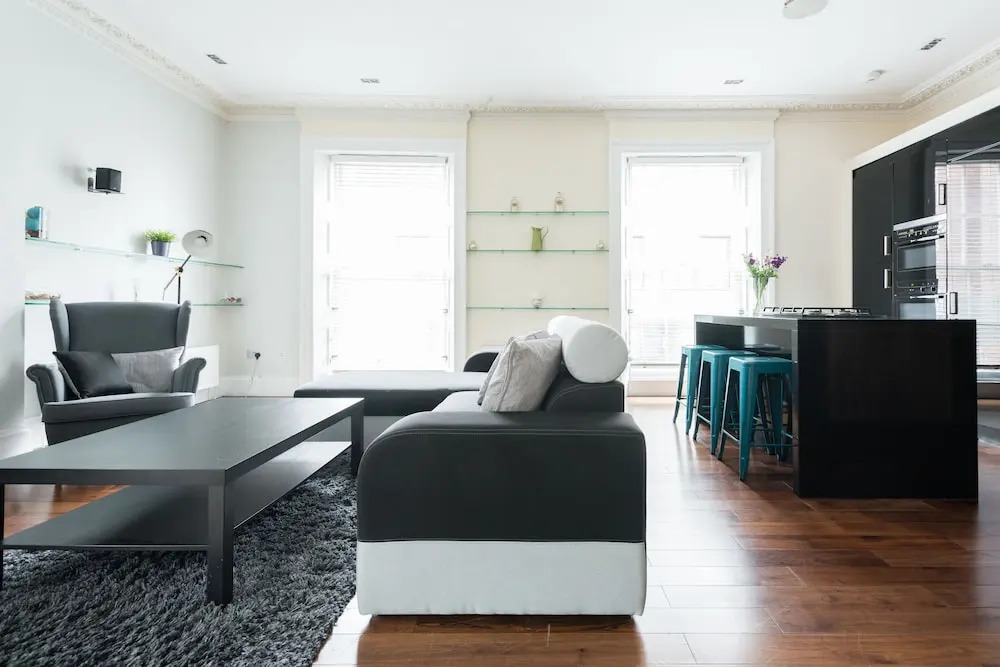 Strathmore Court Apartments