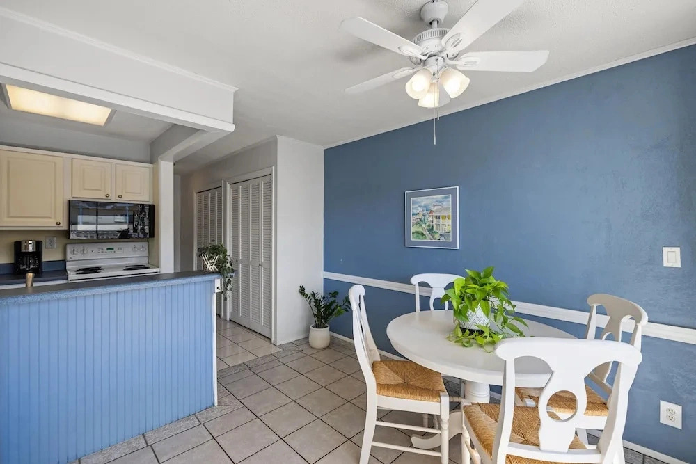 Sandpiper Cove 2044