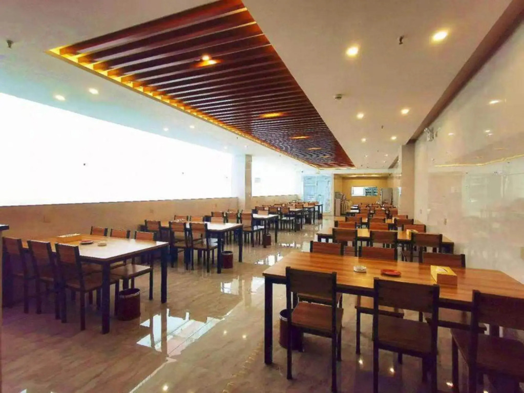 Hongyu Hotel