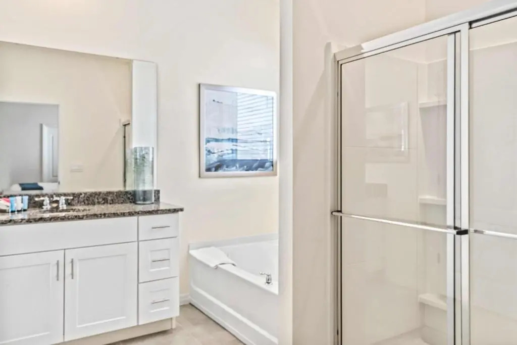 7663 Oakmoss Loop