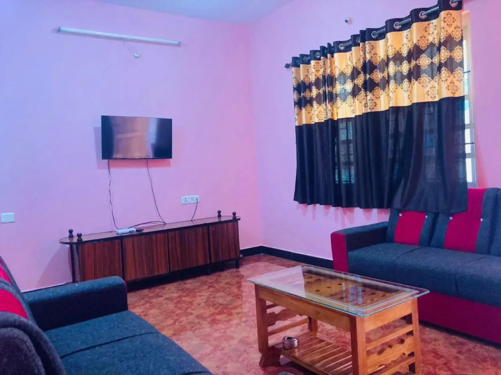 1 BR Cottage in Upper Bazaar, Ooty, by GuestHouser (A576)