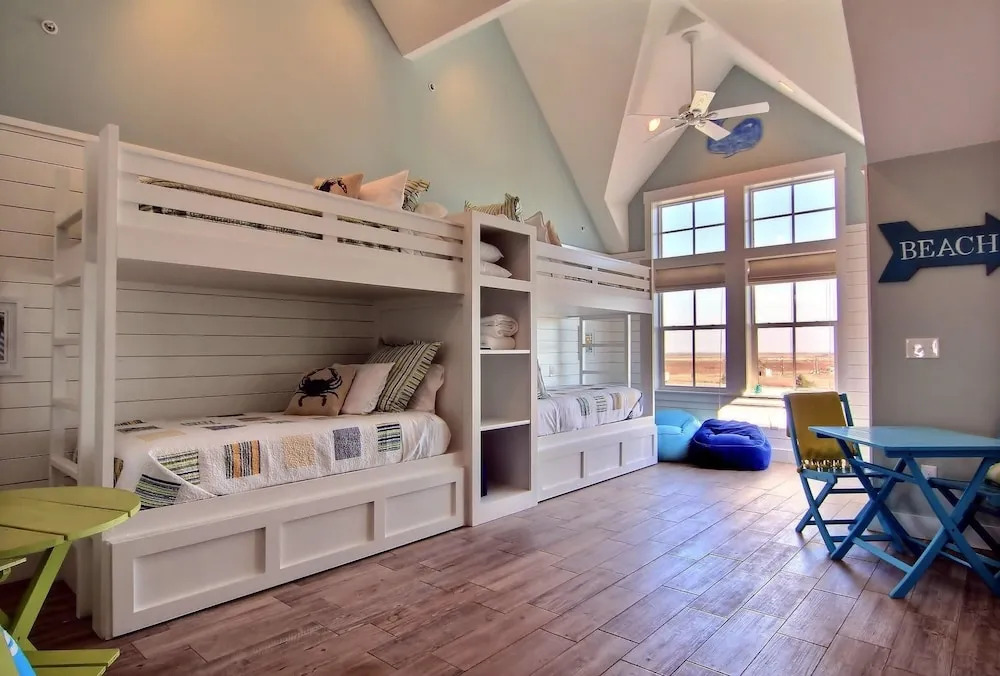Stunning Cinnamon Shores Condo by TurnKey Vacation Rentals