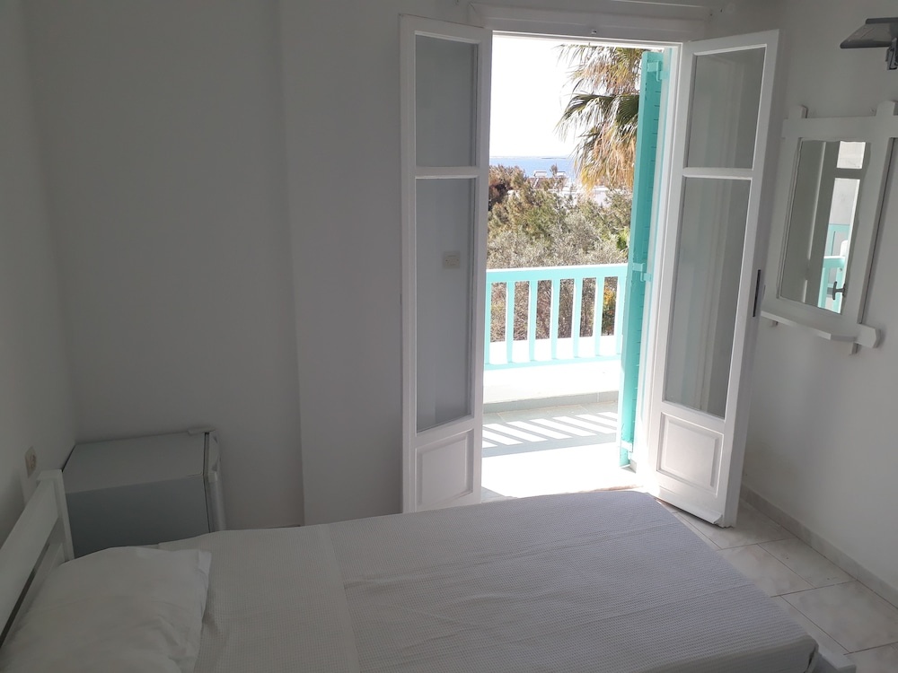 Aliki Panorama Rooms -breakfast included