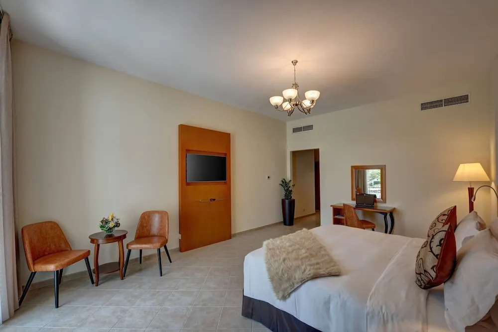 J5 Holiday Homes 3BR Apartment