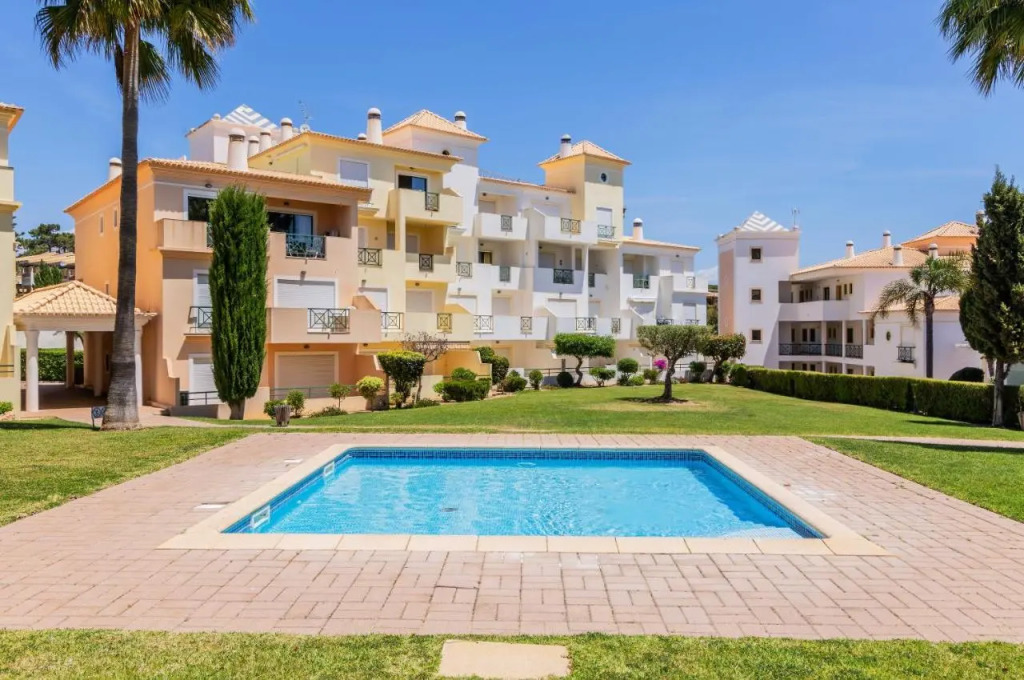 Jardins Santa Eulalia by Garvetur